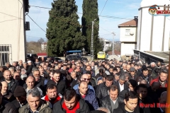 15b4d982-0ece-475b-9397-ed45846fda99